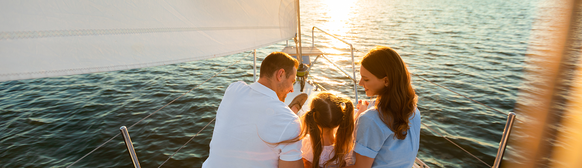 Private Client Family Office - Family on Yacht 
